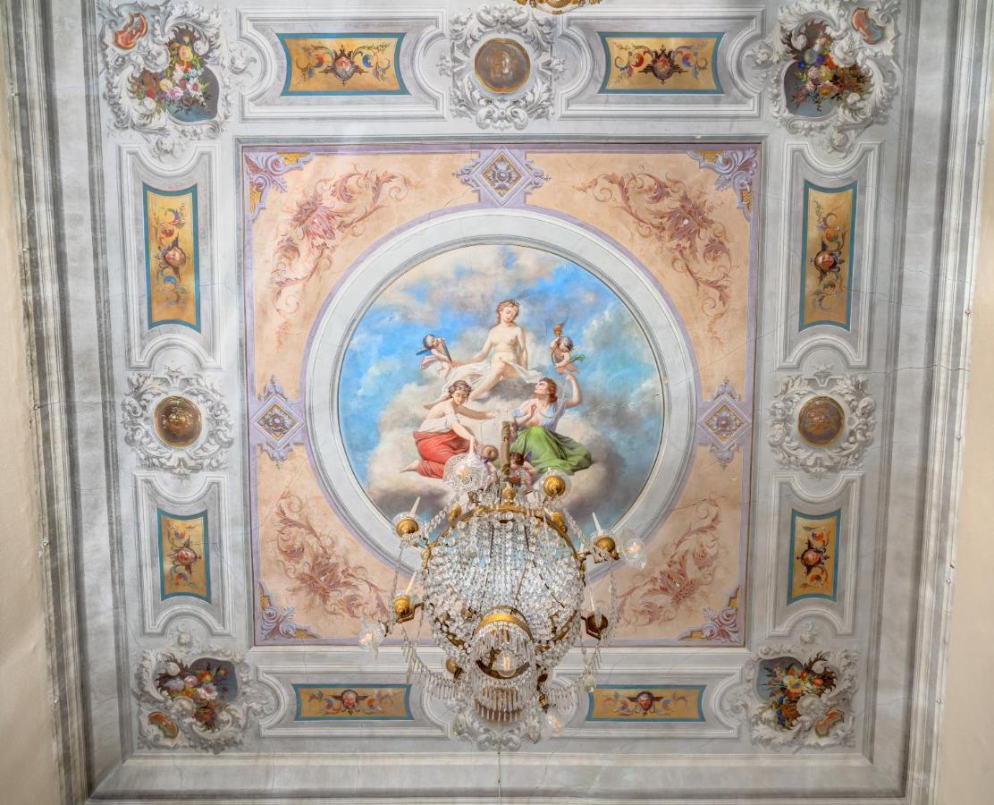 לינה וארוחת בוקר פירנצה Palazzo D'Oltrarno - Residenza D'Epoca מראה חיצוני תמונה