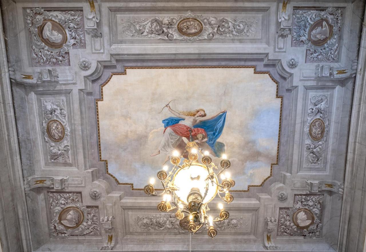 לינה וארוחת בוקר פירנצה Palazzo D'Oltrarno - Residenza D'Epoca מראה חיצוני תמונה