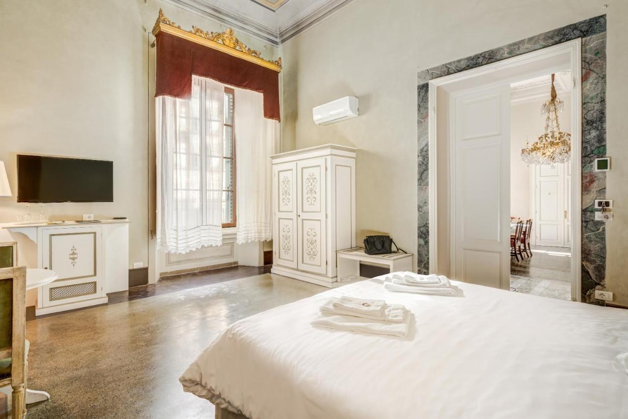 לינה וארוחת בוקר פירנצה Palazzo D'Oltrarno - Residenza D'Epoca מראה חיצוני תמונה